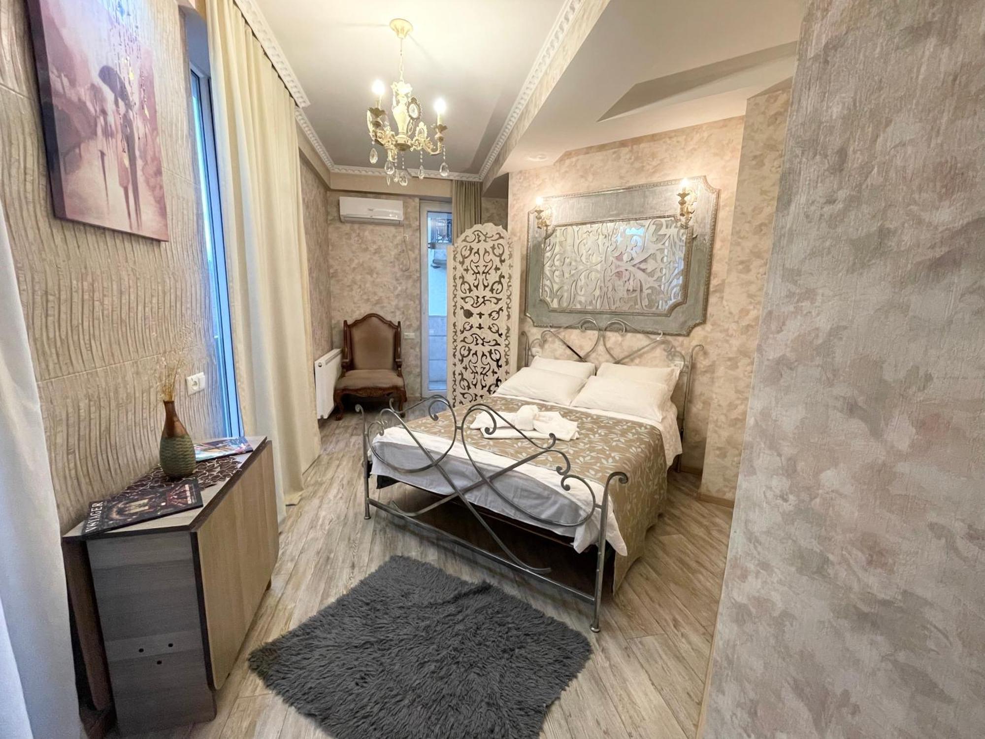 Central Apartment Тбилиси Экстерьер фото