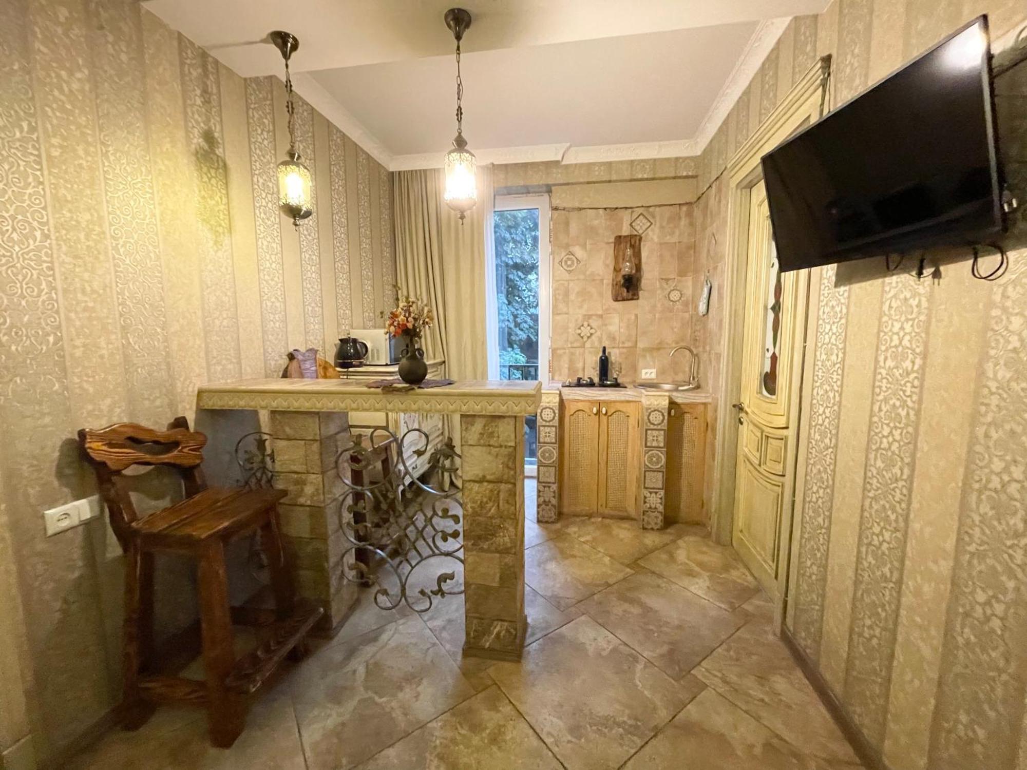 Central Apartment Тбилиси Экстерьер фото